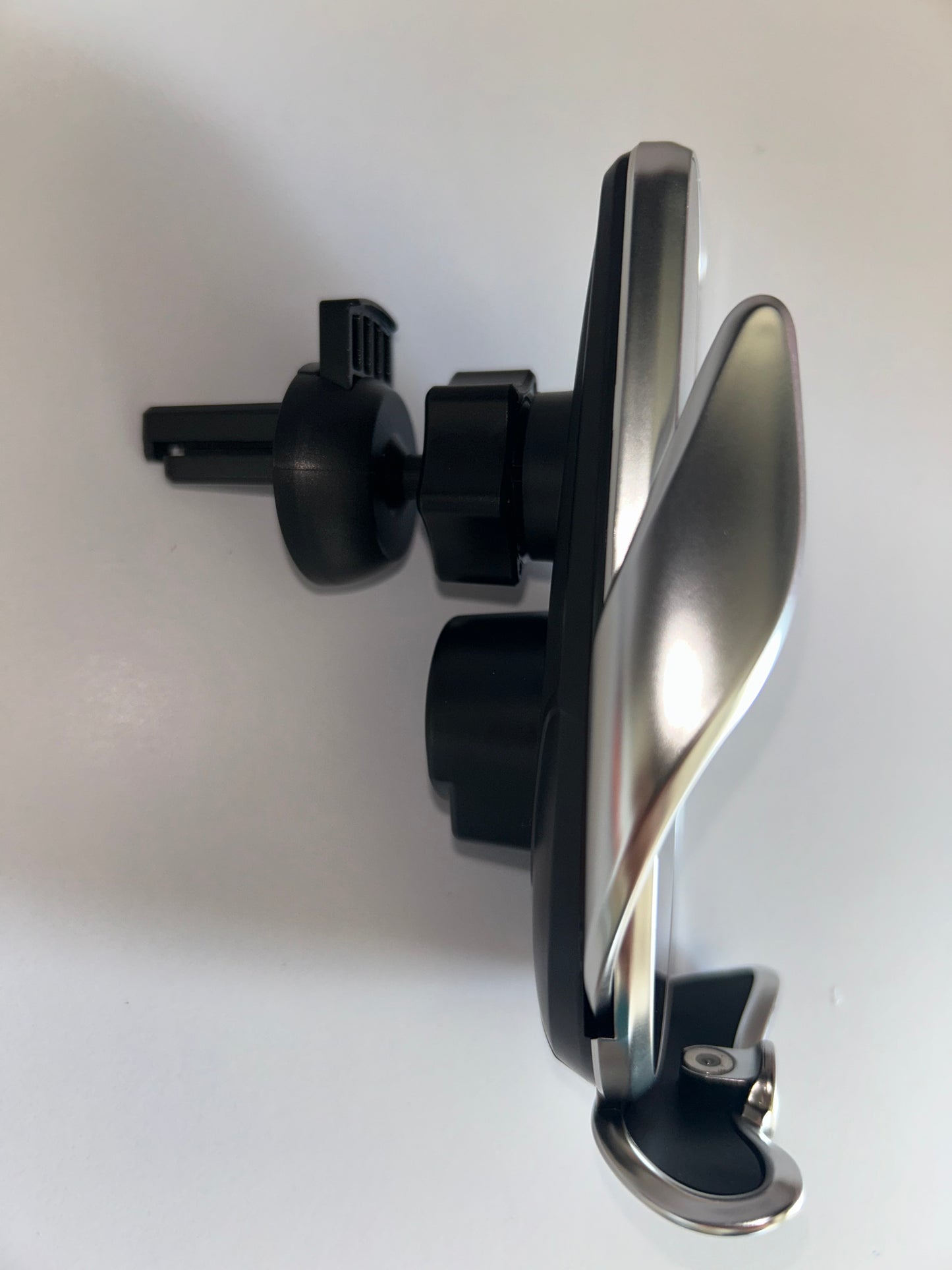 Support Téléphone Voiture avec Chargeur Sans Fil Rapide Qi