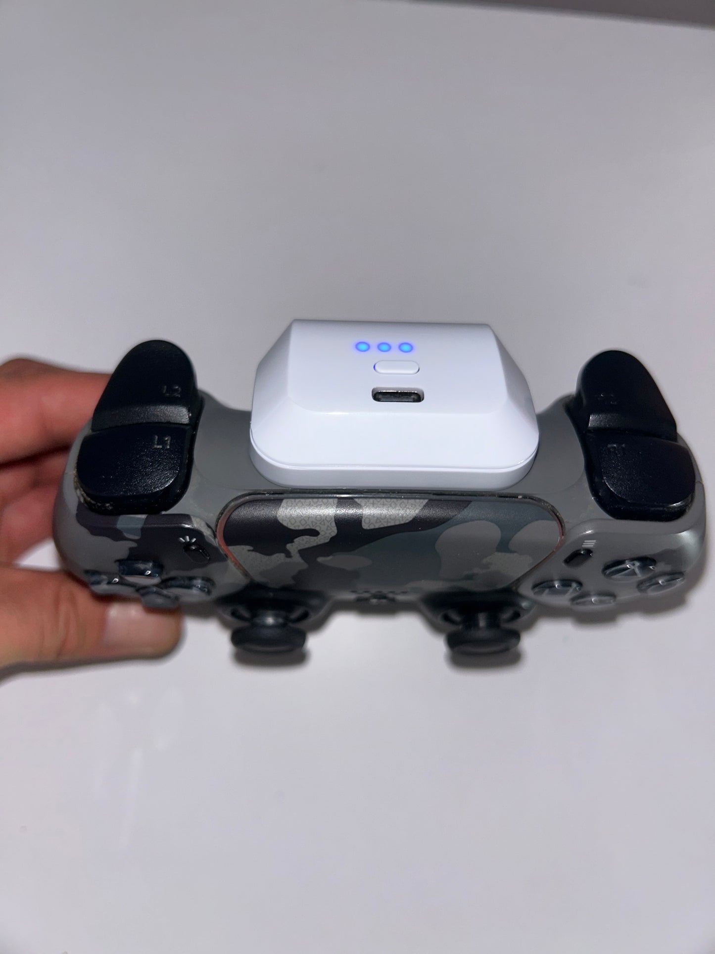 🔋 Batterie externe rechargeable pour manette PS5 – DOBE 1500mAh